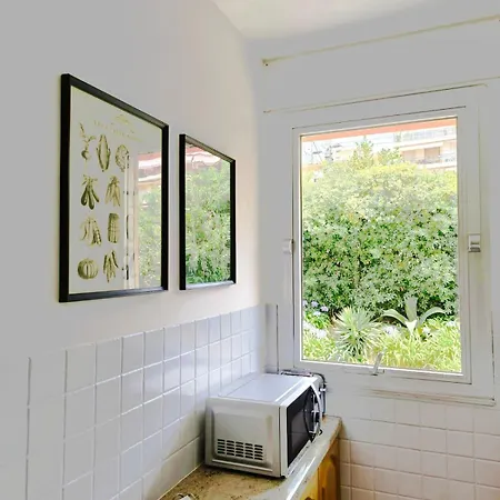 5 Min To Sea, 8 Min To Train Station, Parking * Menton